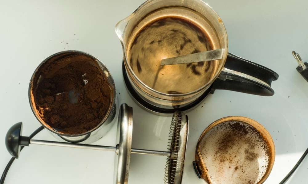 Different Parts of Brown Coffee Maker And how to Clean Them