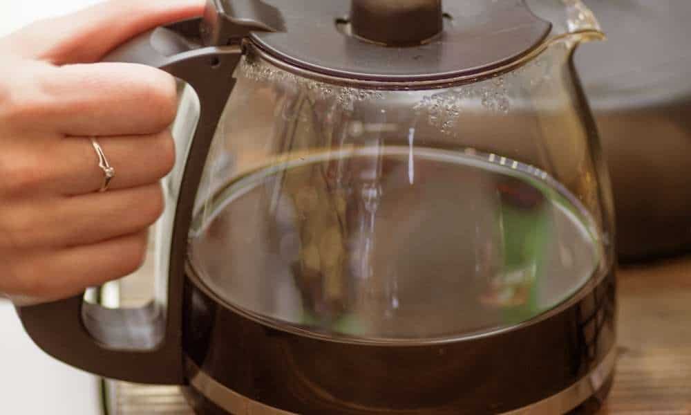 How to Clean Glass Coffee Pot