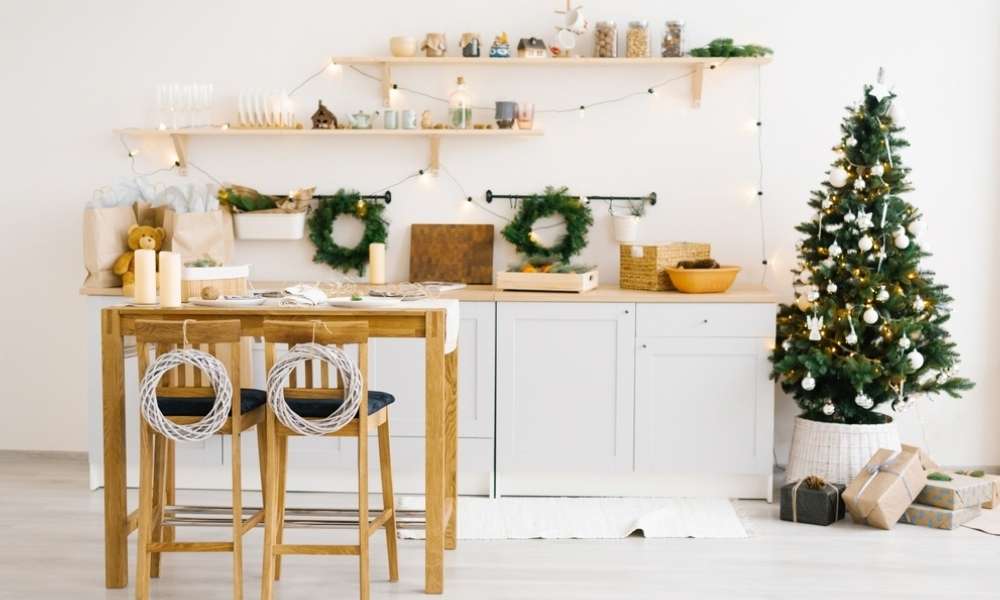 How to Decorate Kitchen Cabinets For Christmas