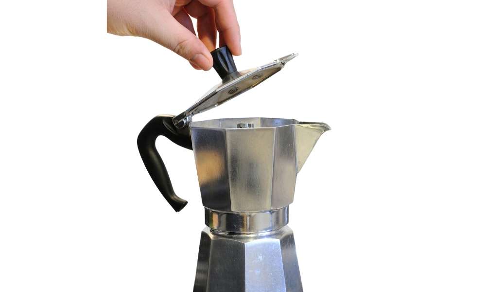 Some Tips For Cleaning The Leading Coffee Maker