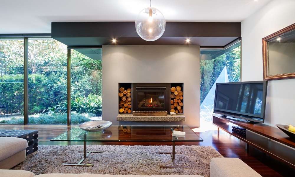 Tips For Cleaning a Living Room With a fireplace