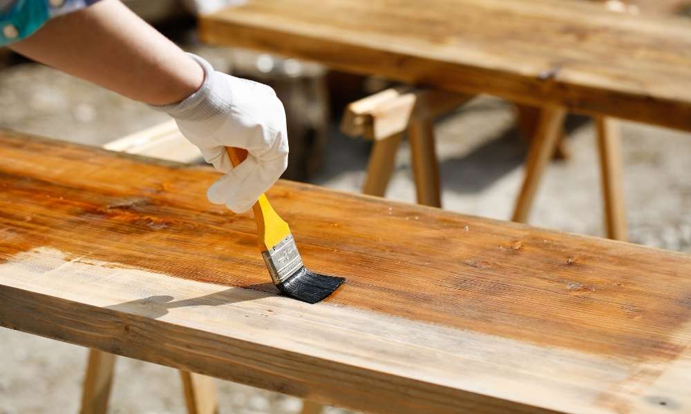 How to seal painted wood for outdoor use