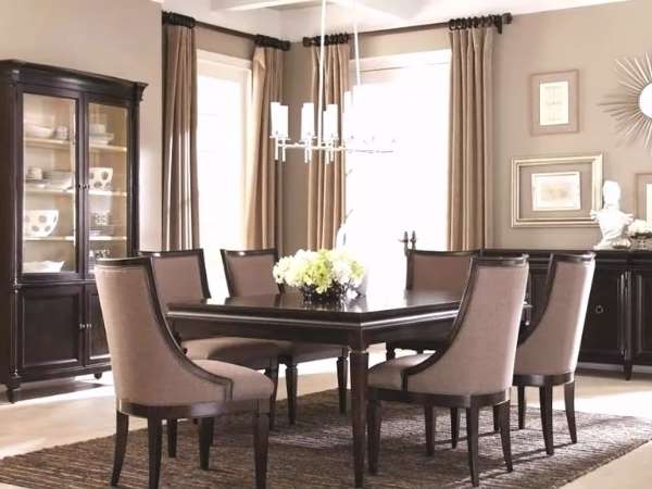 Add Attractive Curtains to The Window in The Dining Room