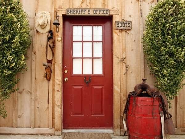 Add Plants in decorate door