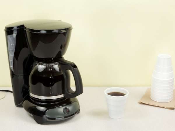 Benefits of a Clean Coffee Maker
