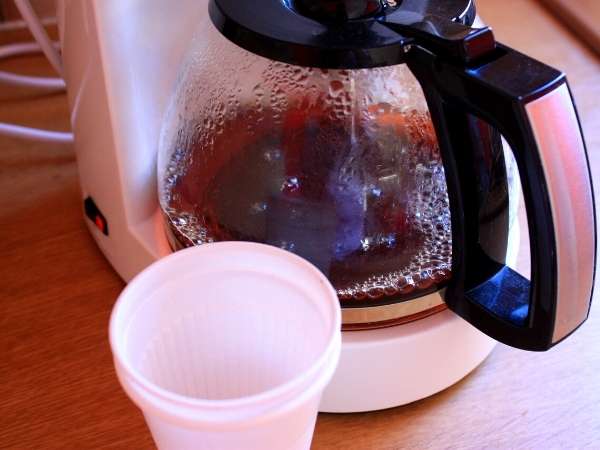 Cleaning The Coffee Maker Filter