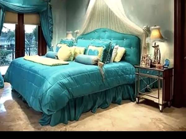 Gray And Turquoise Bedroom Bed