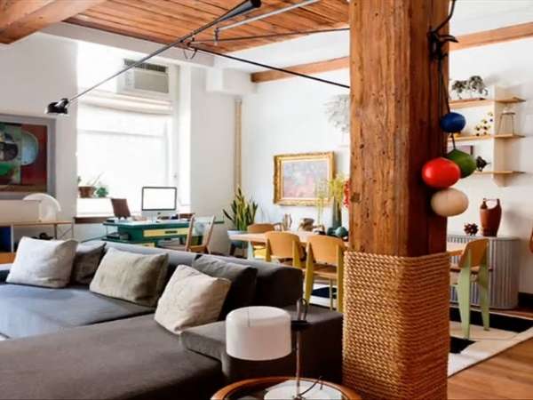 Wood Color Pillar in Living Room