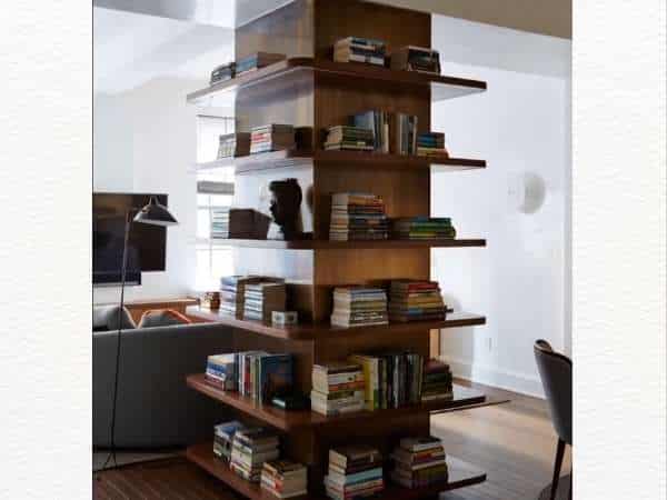 Bookshelf Design Between Pillars