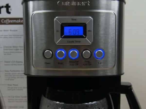 How to Set The Clock on a Cuisinart Coffee Maker