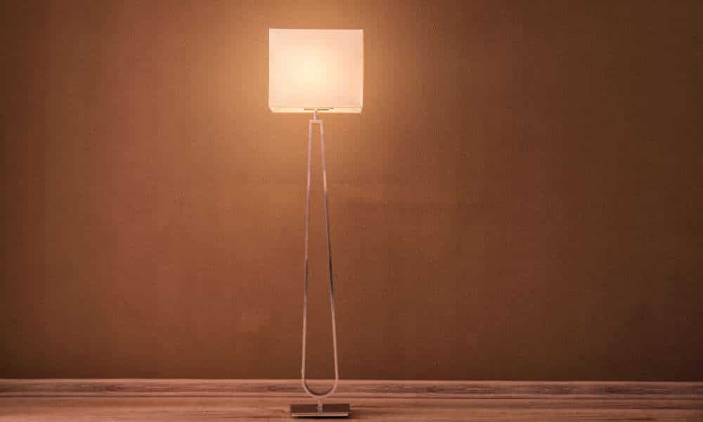 what Type Of Floor Lamp Gives The Most Light