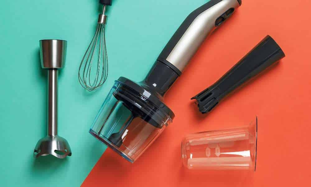How to Use Immersion Blender Without Scratching