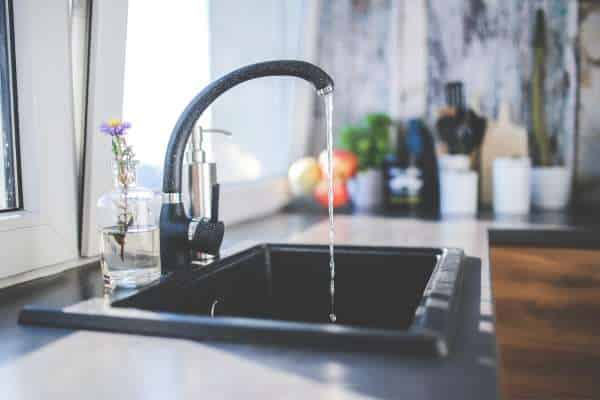 Choose the Right Faucet for Your Kitchen