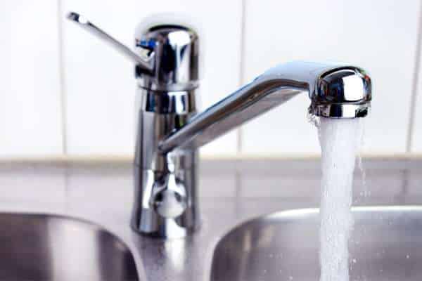 Signs It’s Time to Replace Your Kitchen Faucet