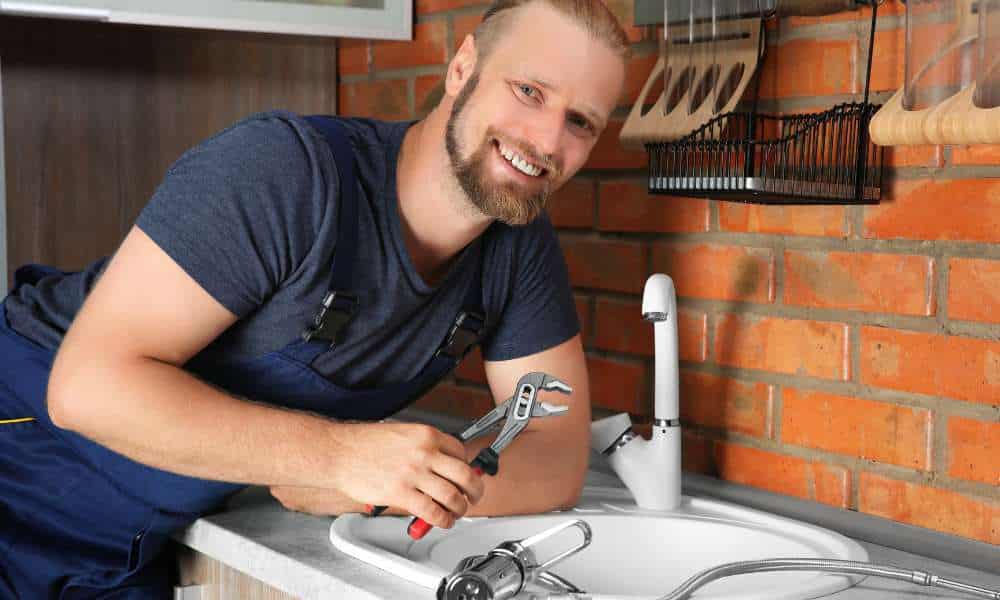 How to Replace a Kitchen Faucet